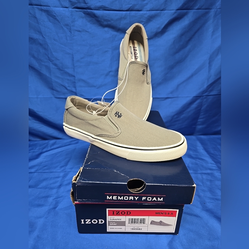 Damaged Box Men US 8.5 Izod Sunapee Canvas Loafers Casual Shoes Gray